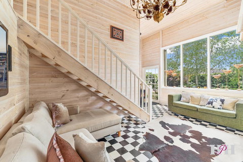 The Barn - Stays Accommodation 1