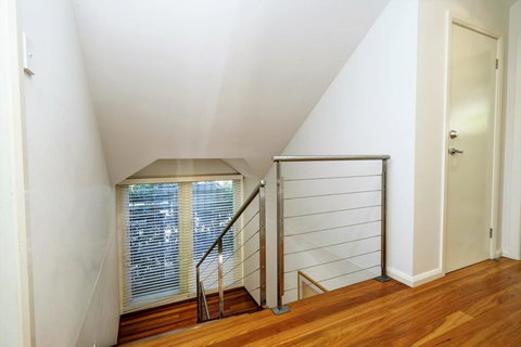 THE BEACH HOUSE - Stays Accommodation 1