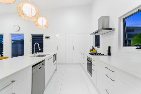 THE BEACH OASIS @ 360 - Stayed 2