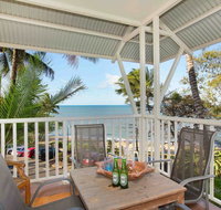 The Beach Shack 3BR Waterfront Resort Own WIFI