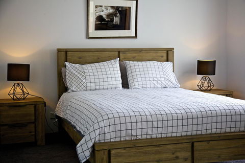 Penguin Beachfront Apartments - Stayed 25