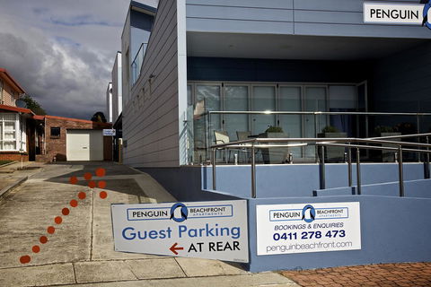Penguin Beachfront Apartments - Stayed 24