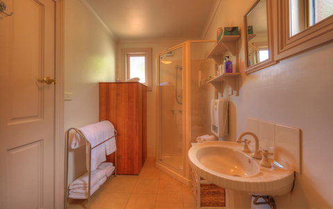 Ellie\'s Cottages - Stayed 17