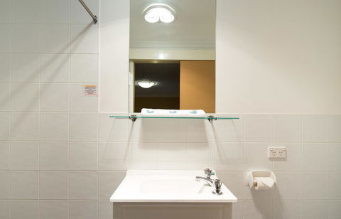 Beltana Hotel - Stayed 14