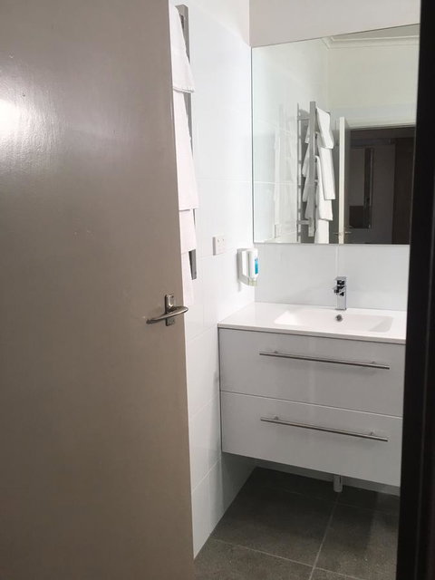 Argosy Motor Inn - Stayed 7