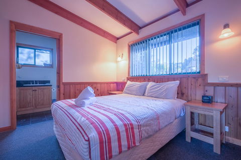 Freycinet Timber Cottage 1 - Stayed 4
