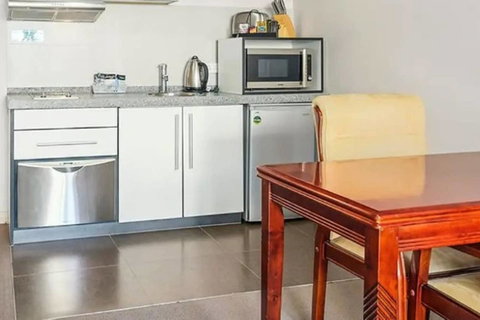 Battery Point Apartment With Car Park - Stayed 18