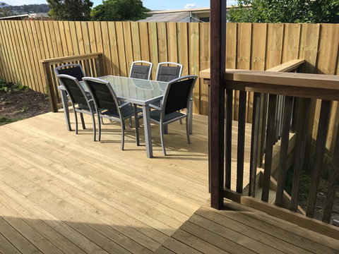 Self Contained Beach View Apartment - Stayed 18