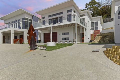 Lookout Point Guest House - Stayed 23