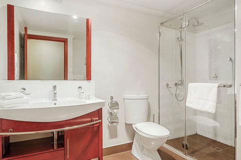 Apartment 104 - Stayed 11