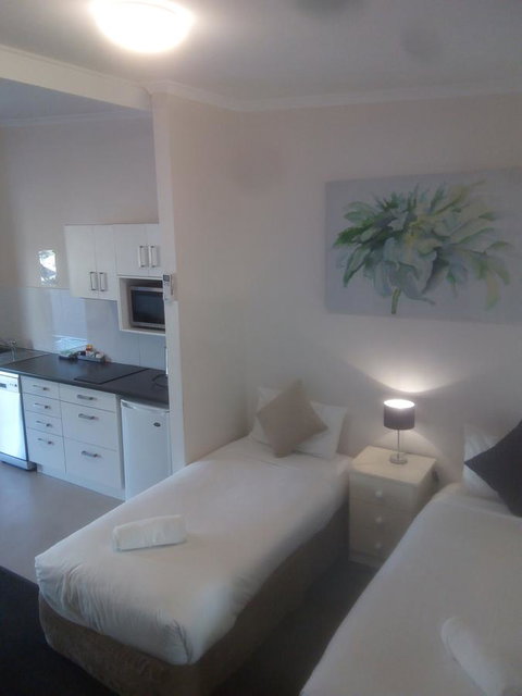 Abel Tasman Airport Motor Inn - Stayed 11