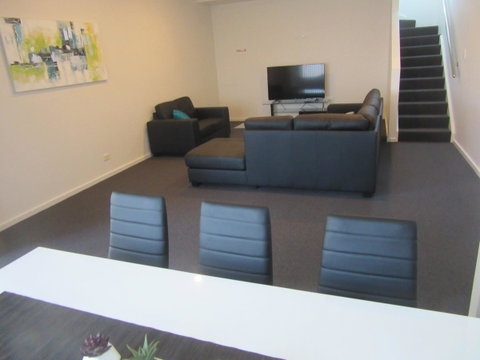Abel Tasman Airport Motor Inn - Stayed 14