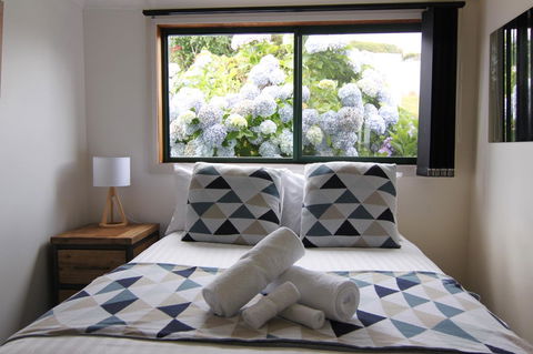 DOLPHIN LOOKOUT COTTAGE - Amazing Views Of The Bay Of Fires - Stayed 6