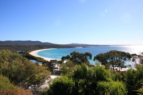 DOLPHIN LOOKOUT COTTAGE - Amazing Views Of The Bay Of Fires - Stayed 9