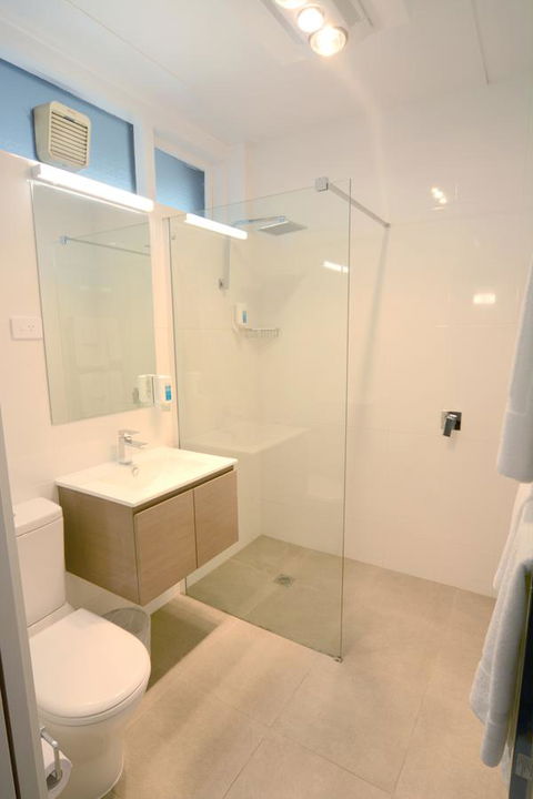 Bridge Hotel - Stays Accommodation 9