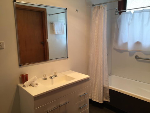 Regatta Point Tavern & Holiday Villas - Stayed 3