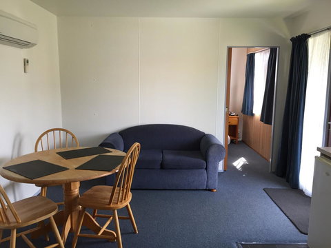 Regatta Point Tavern & Holiday Villas - Stayed 21