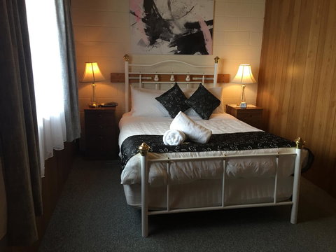 Regatta Point Tavern & Holiday Villas - Stayed 14