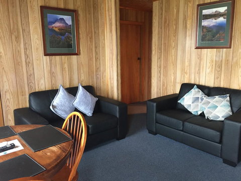 Regatta Point Tavern & Holiday Villas - Stayed 11