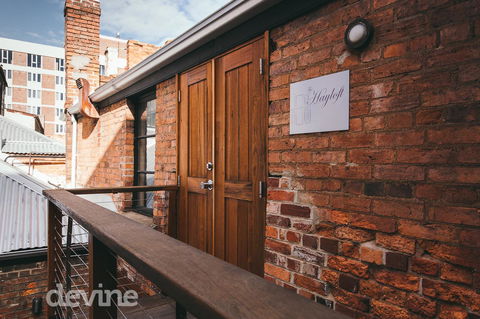 Devine Stays - Hayloft On ELizabeth - Stayed 10