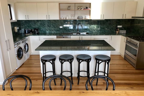 HIDDEN HAVEN Binalong Bay - Stayed 12