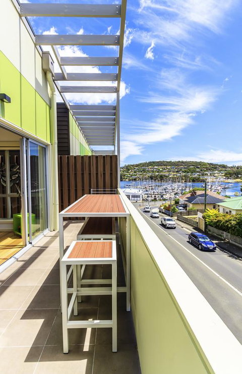 Bellerive Marina View Apartments No 28 - Stayed 19