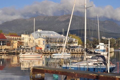 Bellerive Marina View Apartments No 28 - Stayed 26