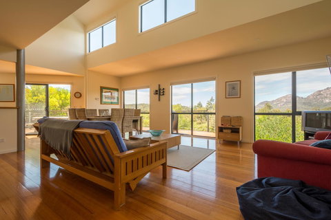 Haven On Bradley - Stayed 5