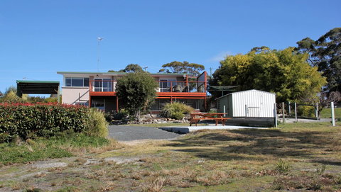 BAY OF FIRES SEACHANGE Ocean Frontage - Stays Accommodation 30