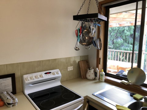 Little Mountain Town - Stays Accommodation 2