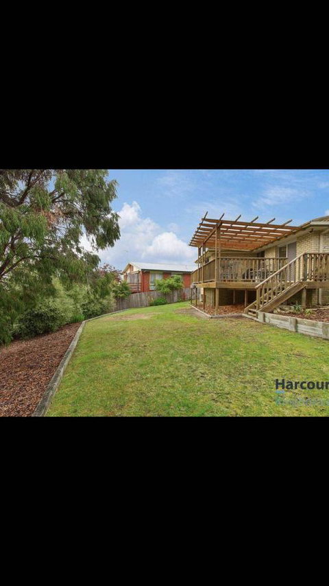 Little Mountain Town - Stays Accommodation 11