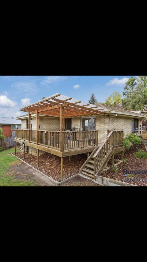 Little Mountain Town - Stays Accommodation 12