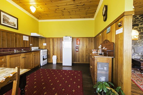 Touchwood Cottages - Stayed 40