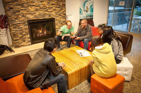 The Island Accommodation - Stays Accommodation 12