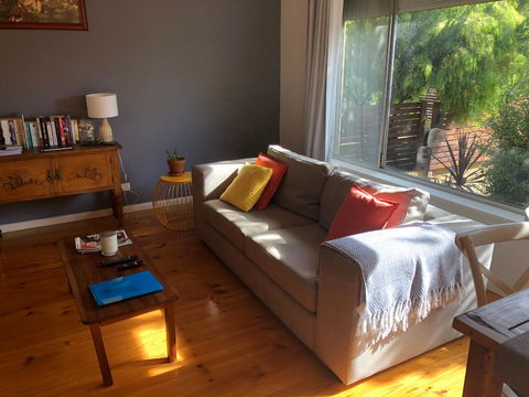 Flora Hill Creek Views - Stayed 6