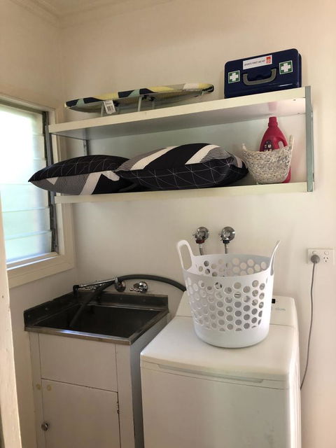 Flora Hill Creek Views - Stayed 13