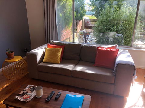 Flora Hill Creek Views - Stayed 5