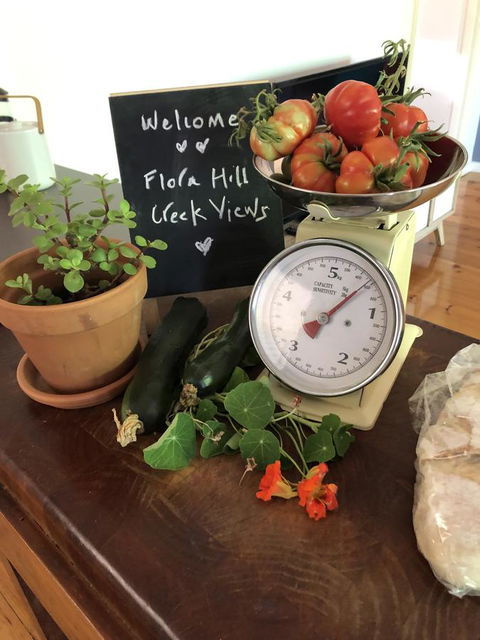Flora Hill Creek Views - Stayed 7