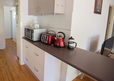 Flora Hill Creek Views - Stayed 12