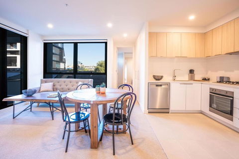 Poplar Apartments - Stayed 21