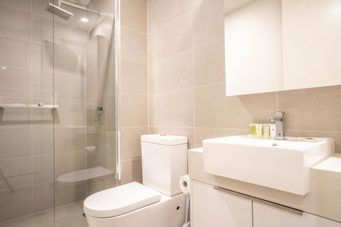 Poplar Apartments - Stayed 11