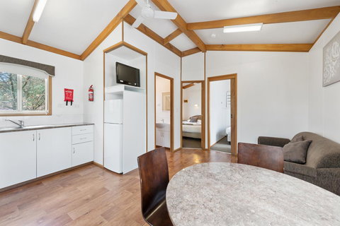 High Country Holiday Park - Stayed 23