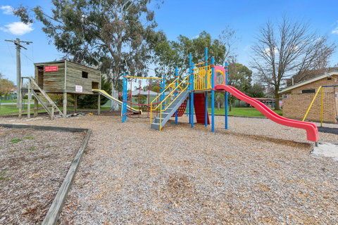 High Country Holiday Park - Stayed 32