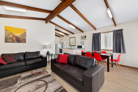 High Country Holiday Park - Stayed 8