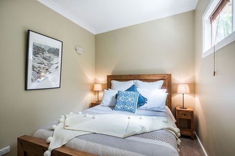 Avalon House - Stayed 11