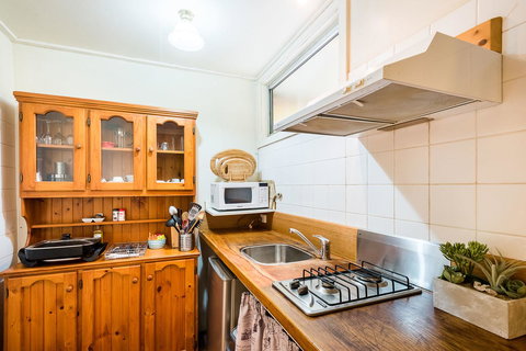 Avalon House - Stayed 43