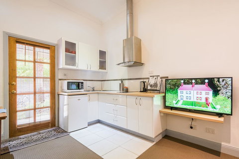 Avalon House - Stayed 31