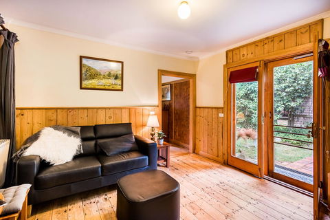 Avalon House - Stayed 8