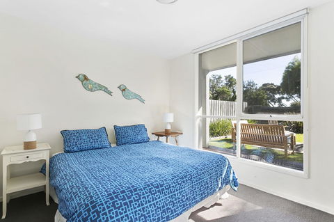 Front Beach House - Stays Accommodation 19