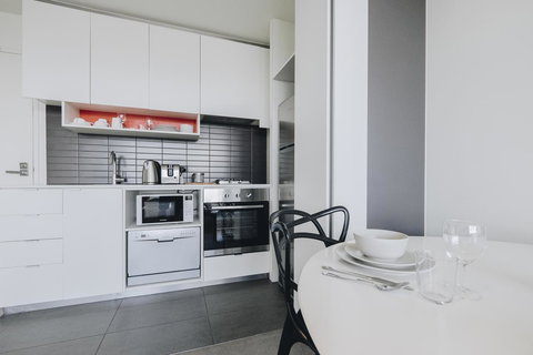 Mono Apartments On Franklin Street - Stayed 19